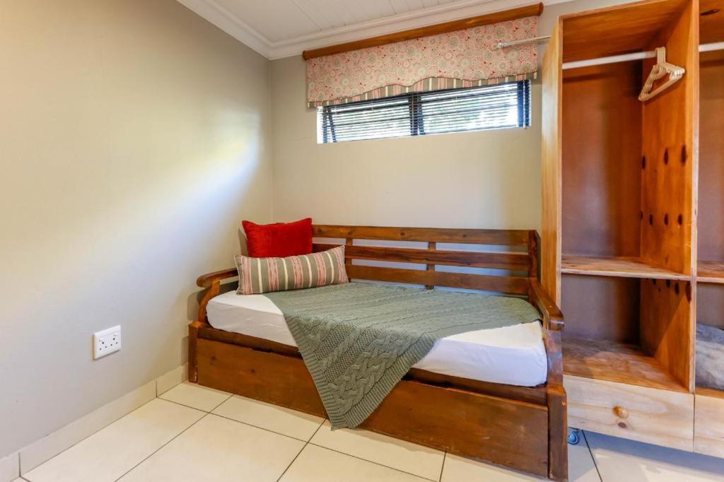 Touching Senses Garden Cottages Bloemfontein Eksteriør billede
