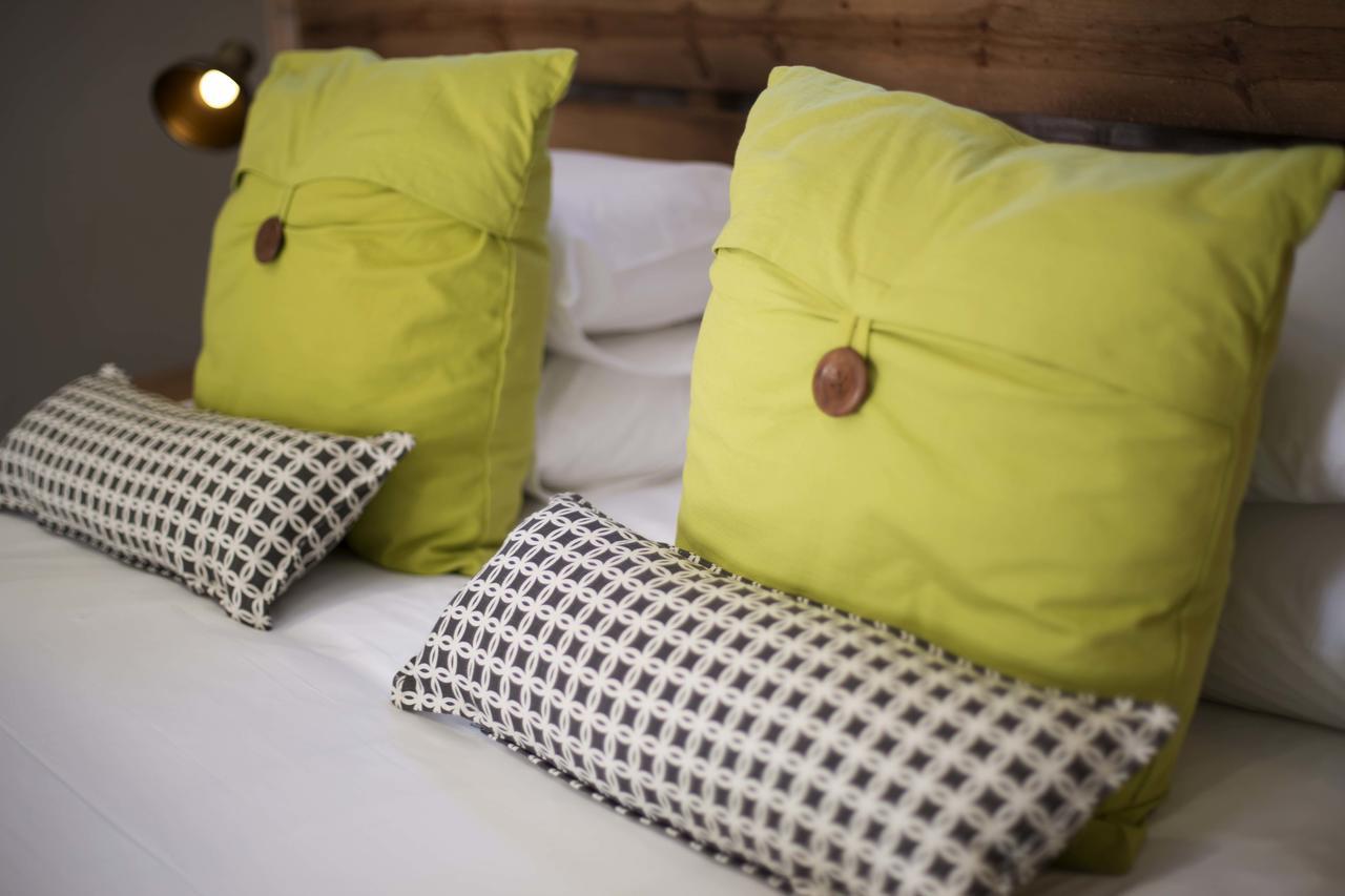Touching Senses Garden Cottages Bloemfontein Eksteriør billede