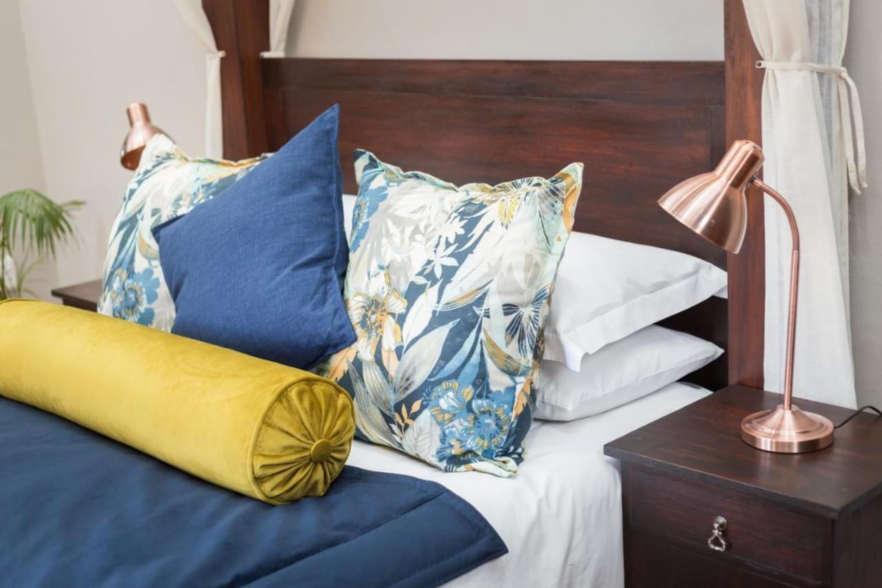 Touching Senses Garden Cottages Bloemfontein Eksteriør billede