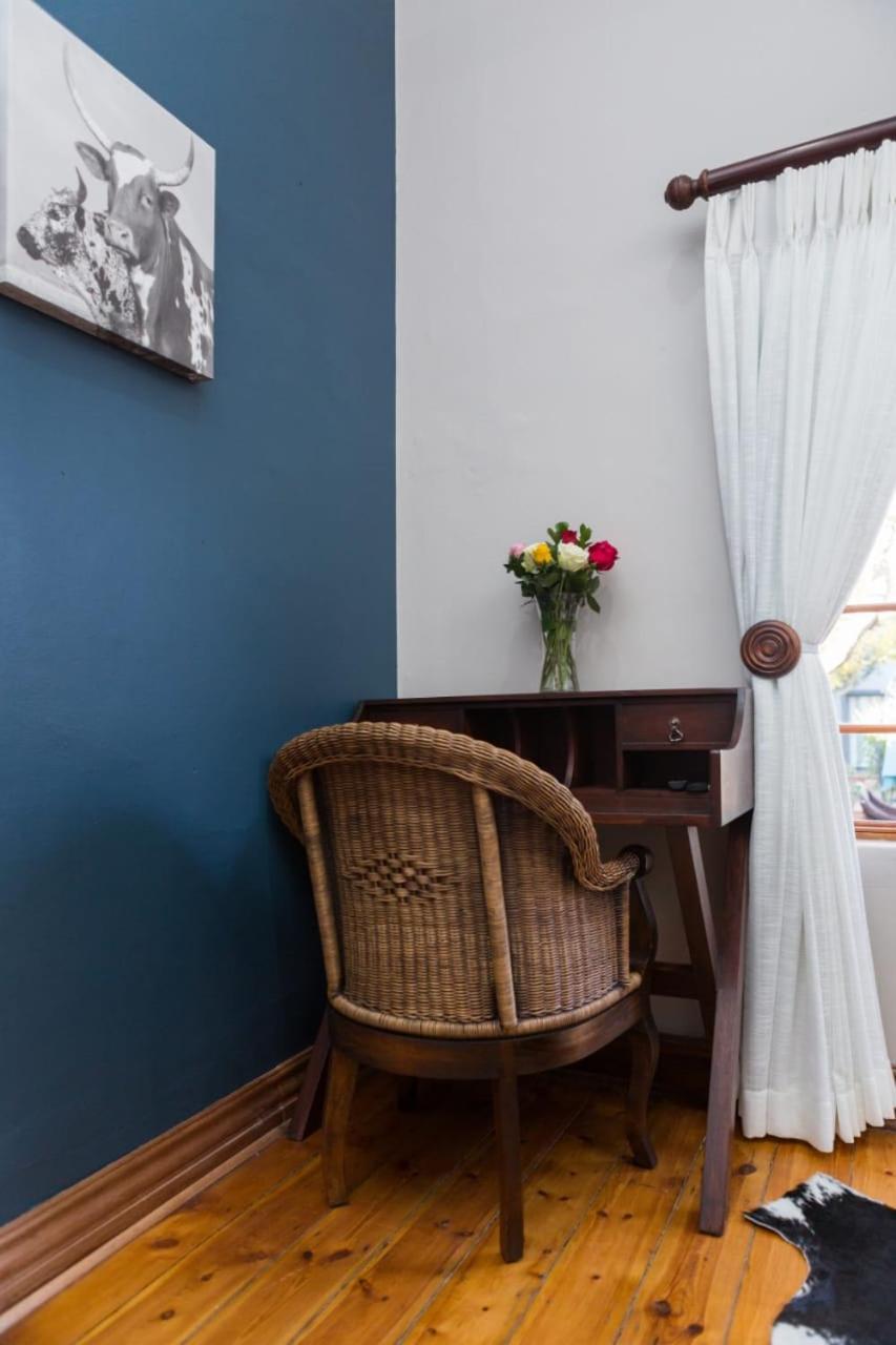 Touching Senses Garden Cottages Bloemfontein Eksteriør billede